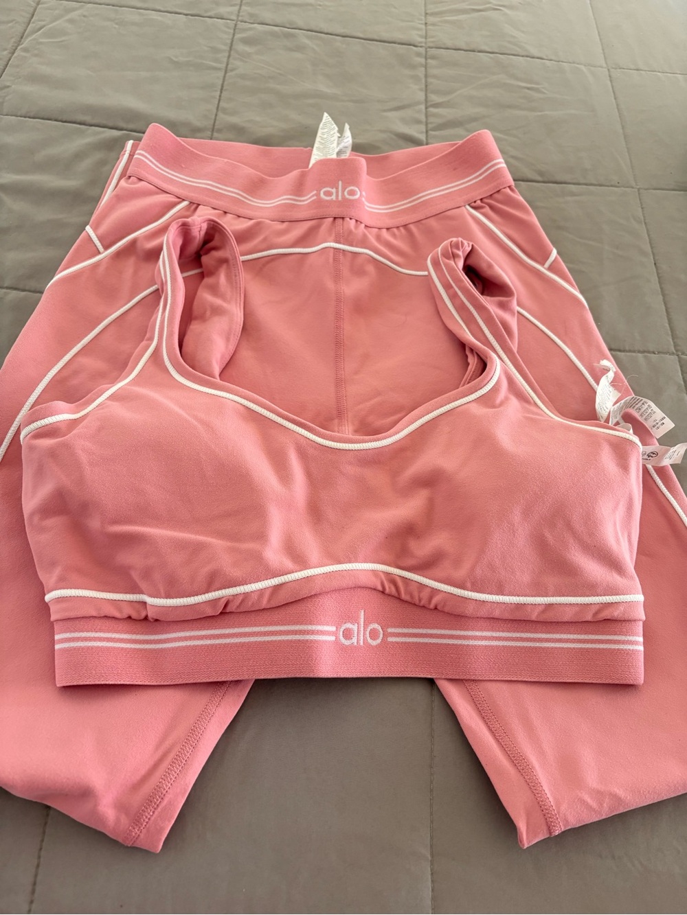 ALO Yoga Kids Pink Sports Bra & Leggings Set with White Trim